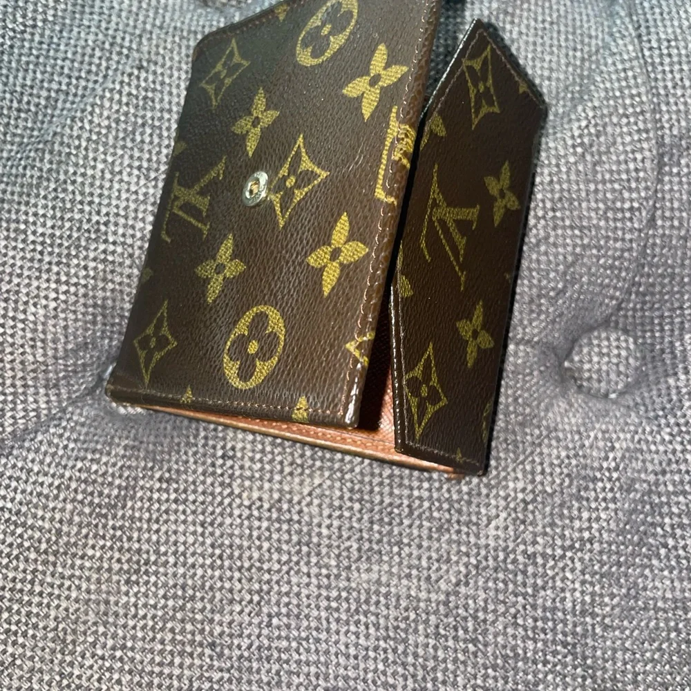 Vintage Louis Vuitton Trifold Monogram Wallet Authentic